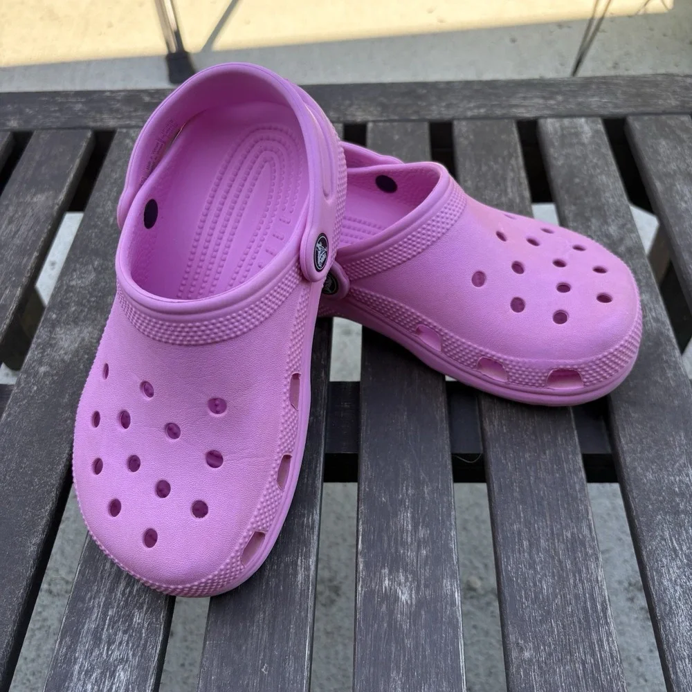 Crocs Kids J2 Pink Classic Clog Barbiecore Lightweight